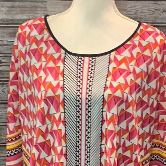 Peter Nygard Missy Pink Dragon Geo Print Poncho Style Top - Picture 3 of 6